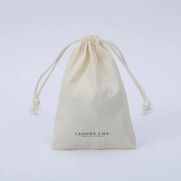 What are the benefits of using a drawstring bag?